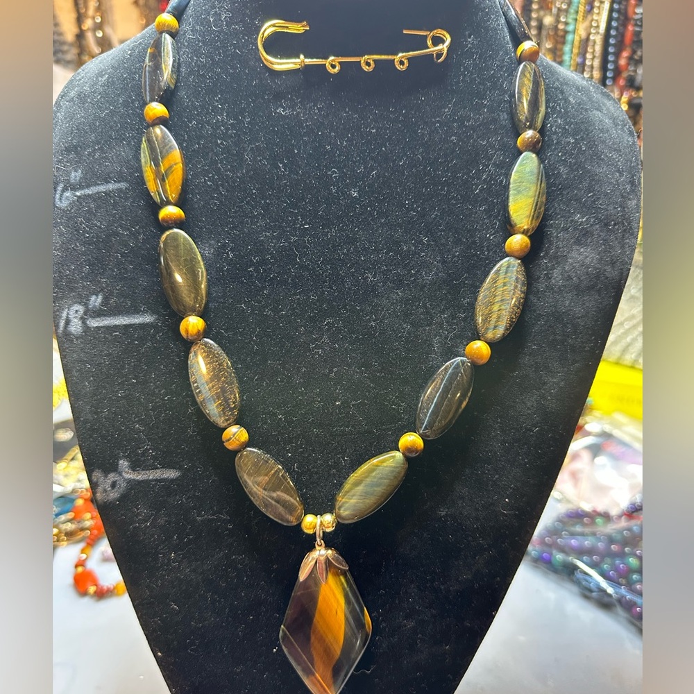 Blue Tigers Eye and Tigers Eye Beaded Necklace